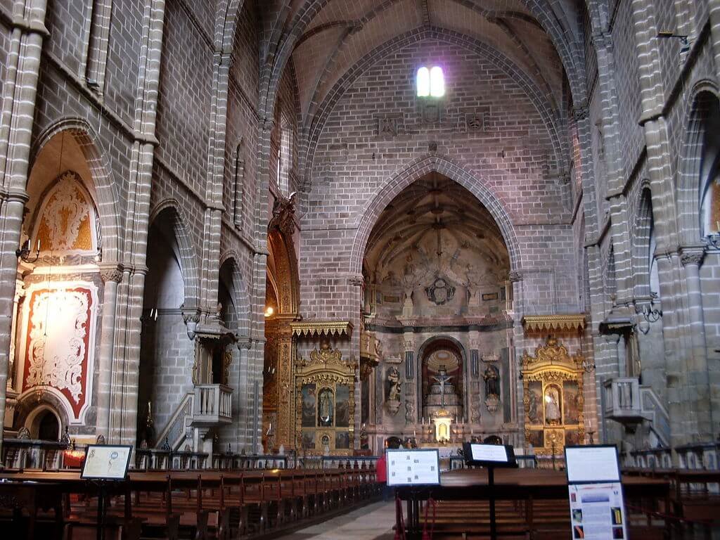 Igreja-de-Sao-Francisco_Portugal